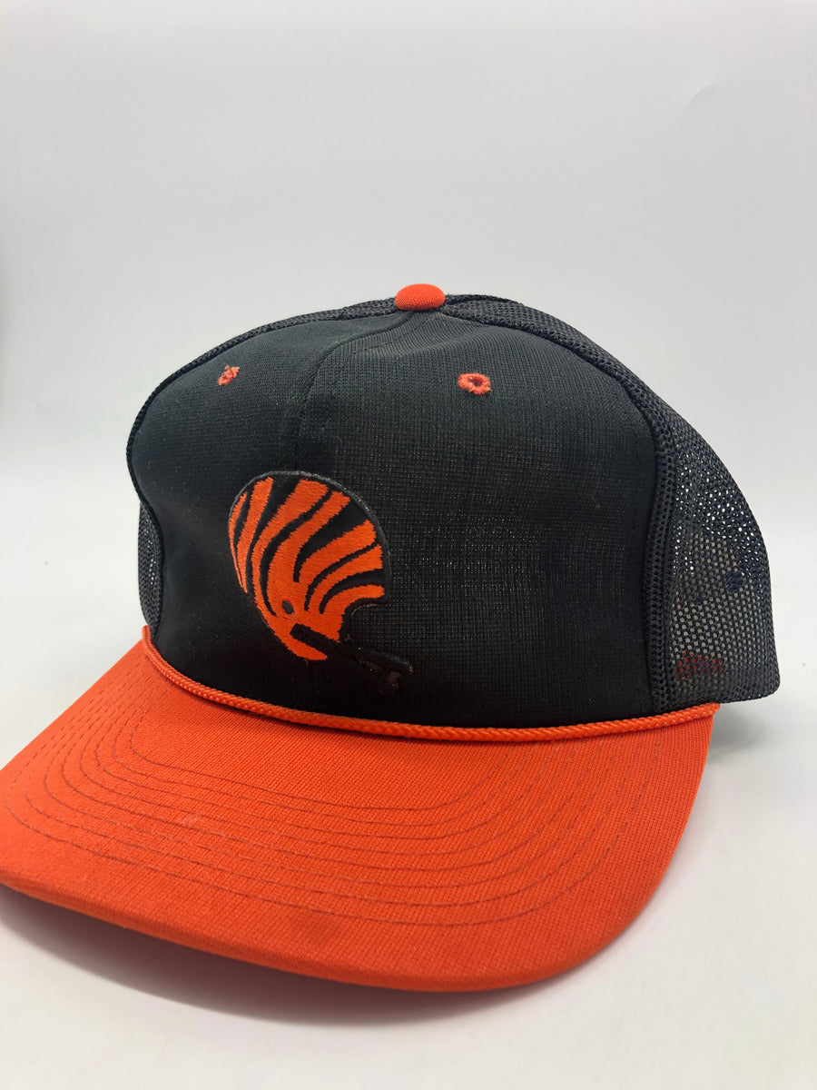 VTG Cincinnati Bengals Plain Logo Trucker Hat – Music City Vintage