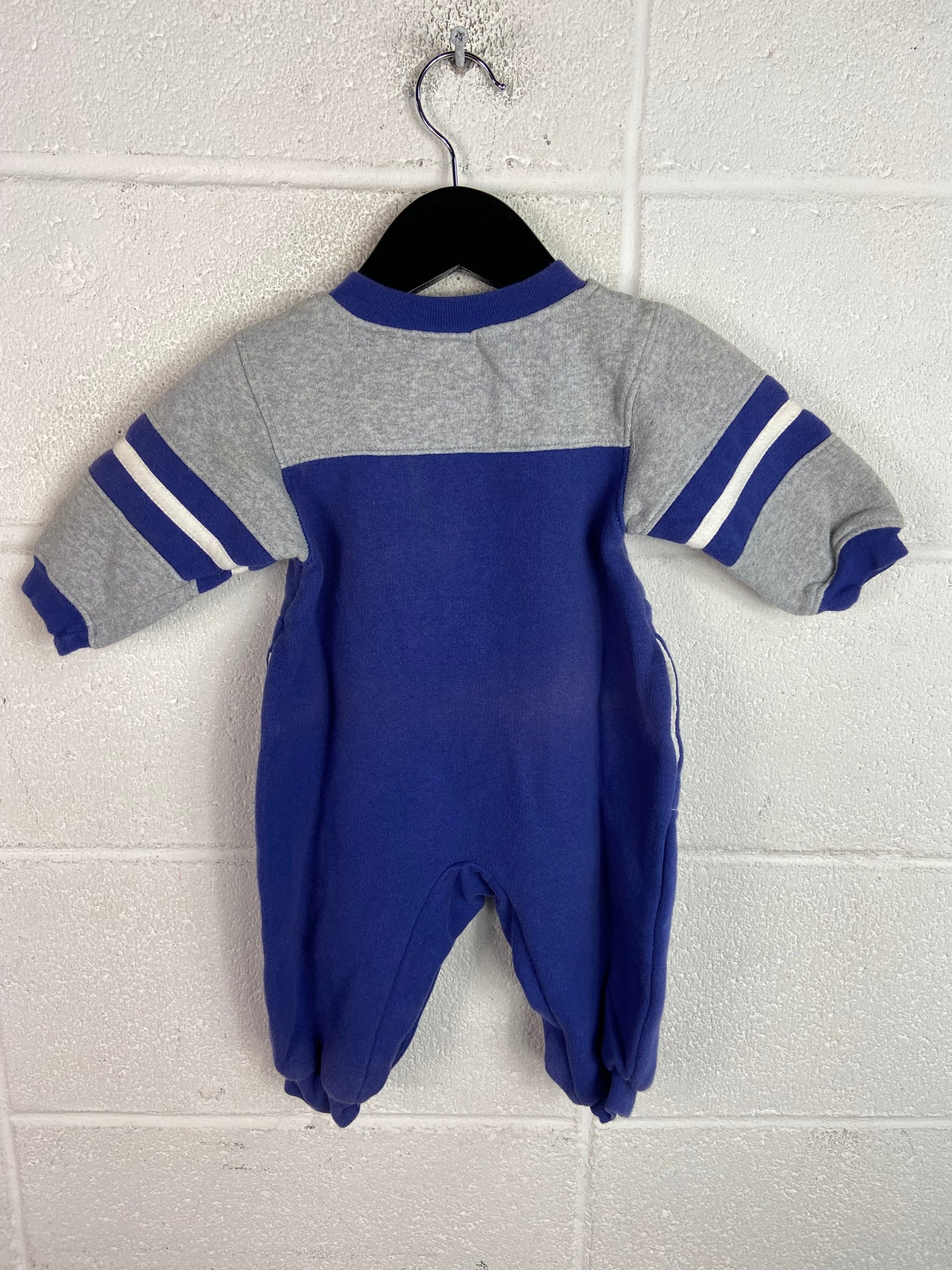 VTG Kentucky Starter Baby Outfit Sz 6-9 Months