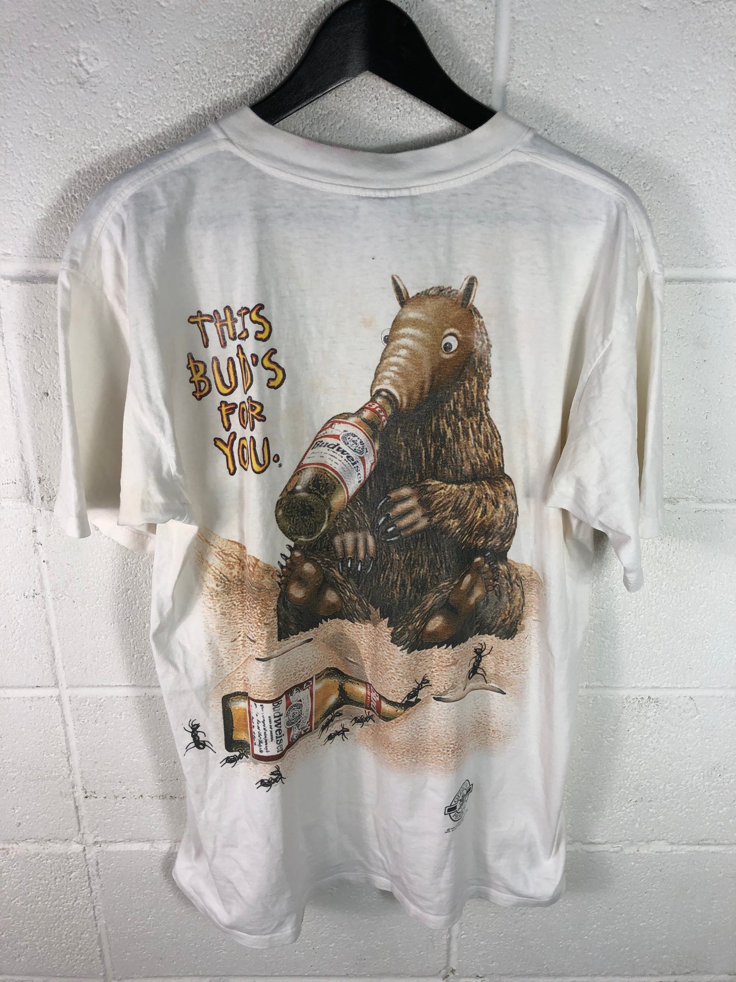 VTG Thrashed Budweiser Anteater Graphic Tee sz L