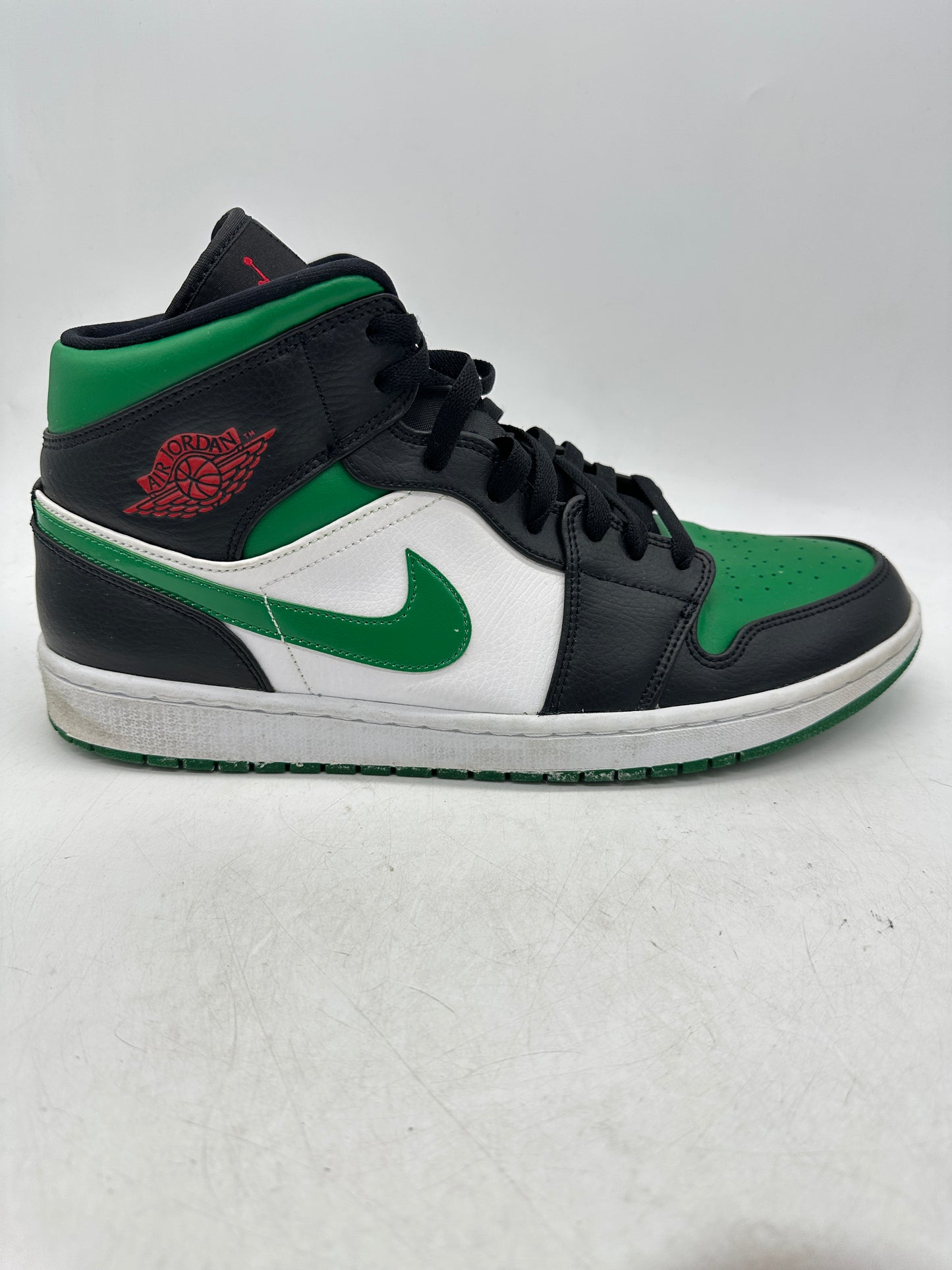 Preowned Jordan 1 Mid Green Toe Sz 13M/14.5W 554724-067