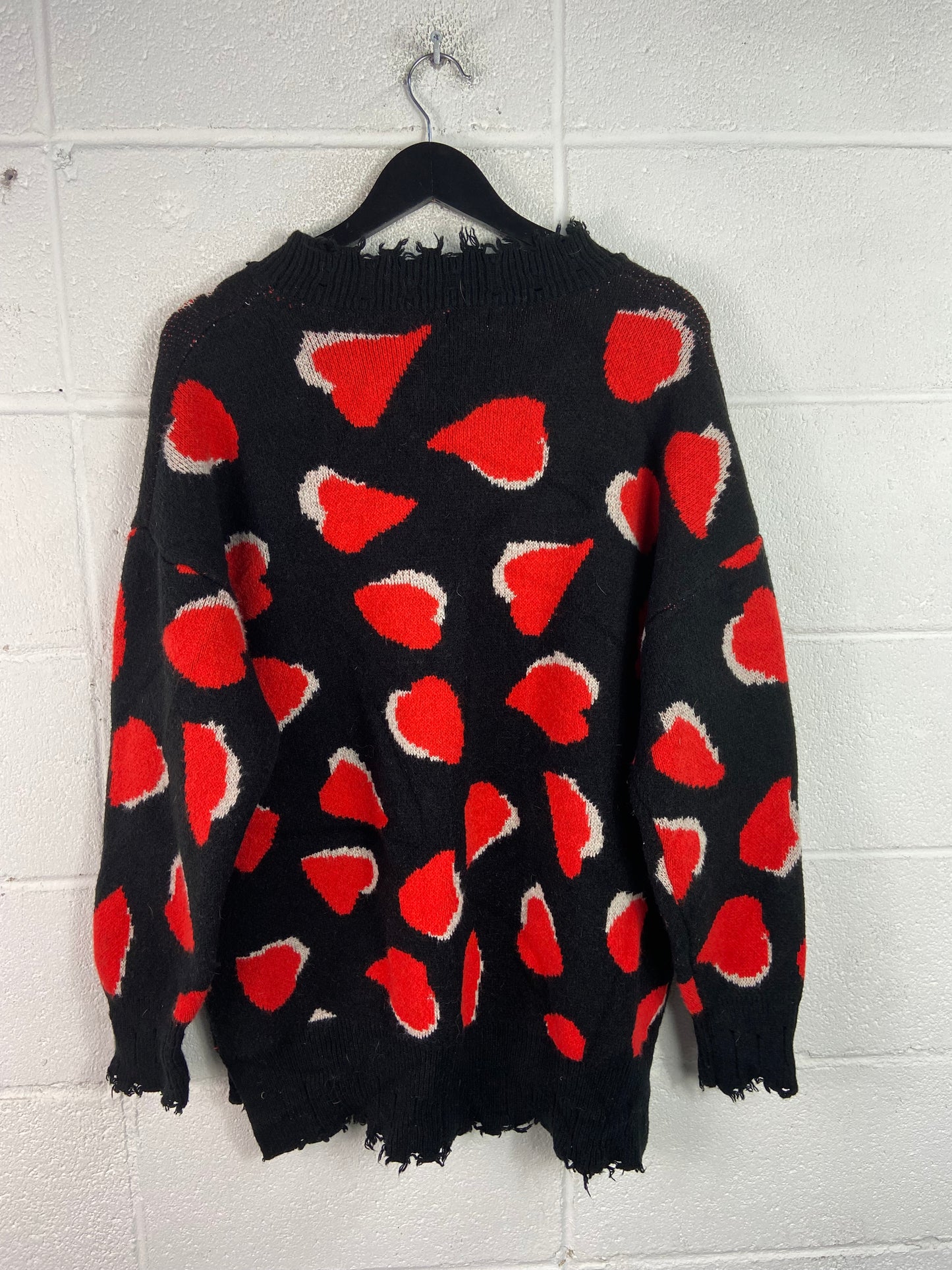 VTG Hearts Thrashed Black Knit Sweater Sz XL