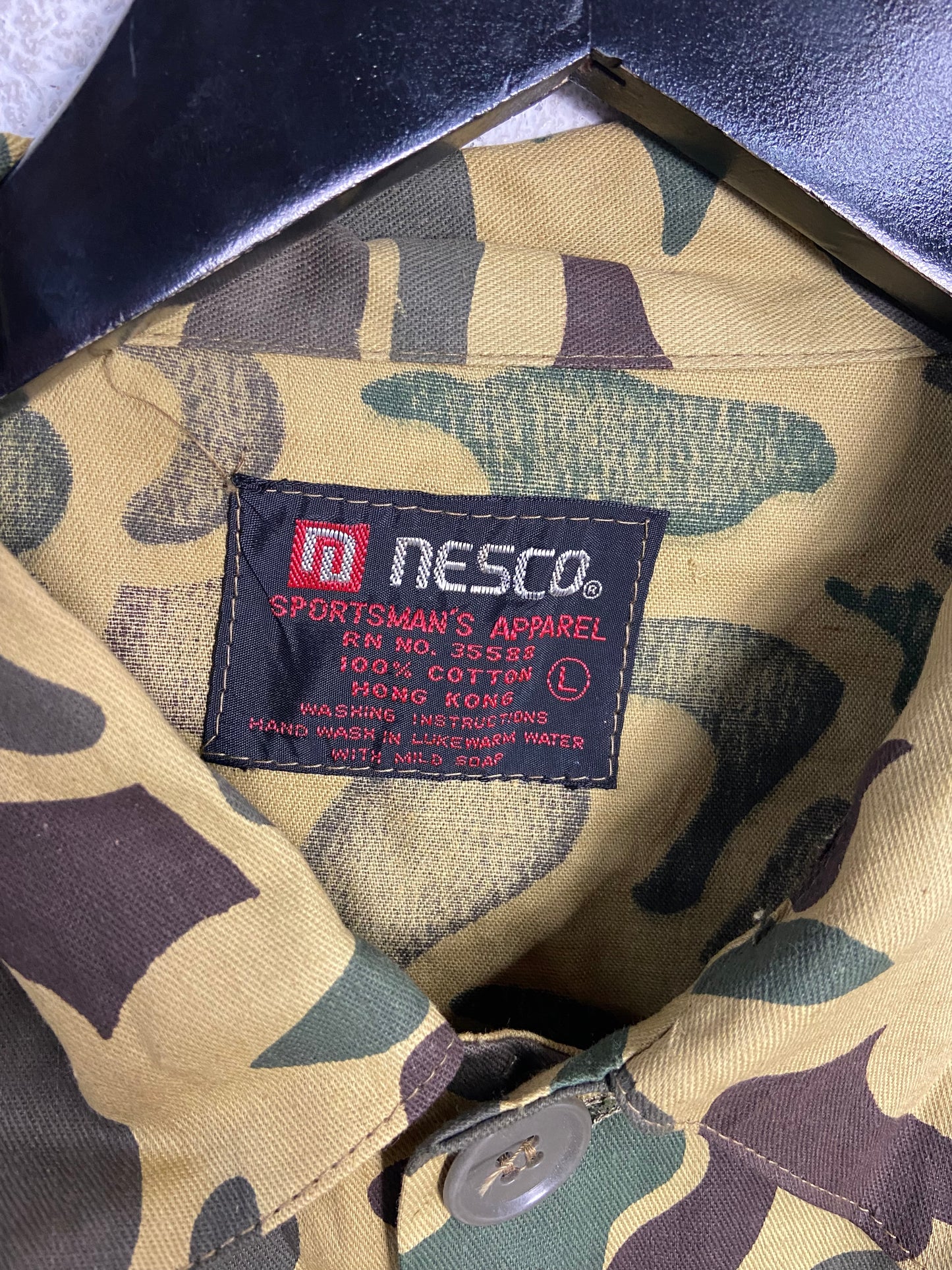 VTG Nesco Duck Camo Button Shirt Sz L