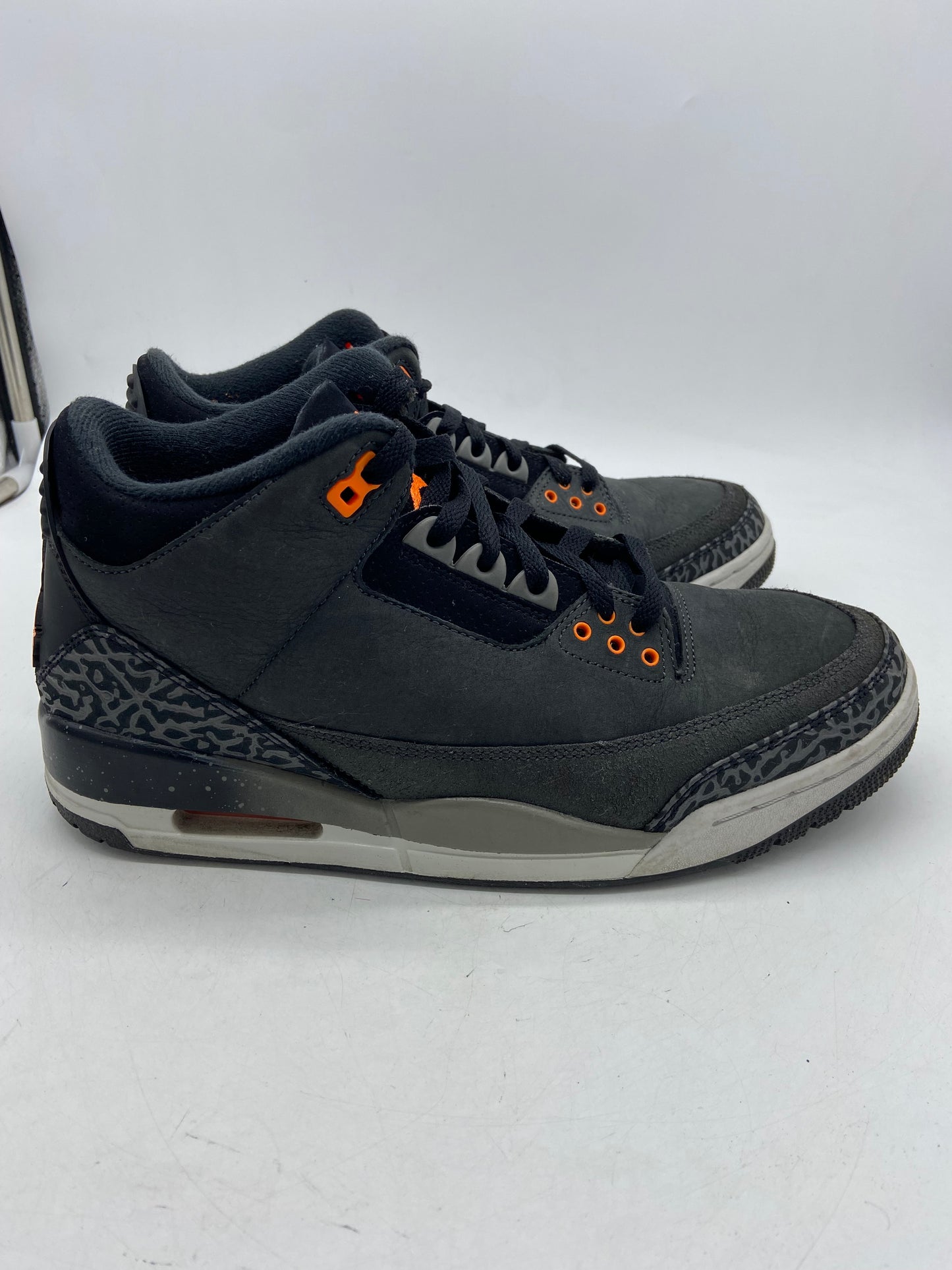 Preowned Jordan 3 Retro Fear Pack (2023) Sz 9.5M/11W CT8532-080