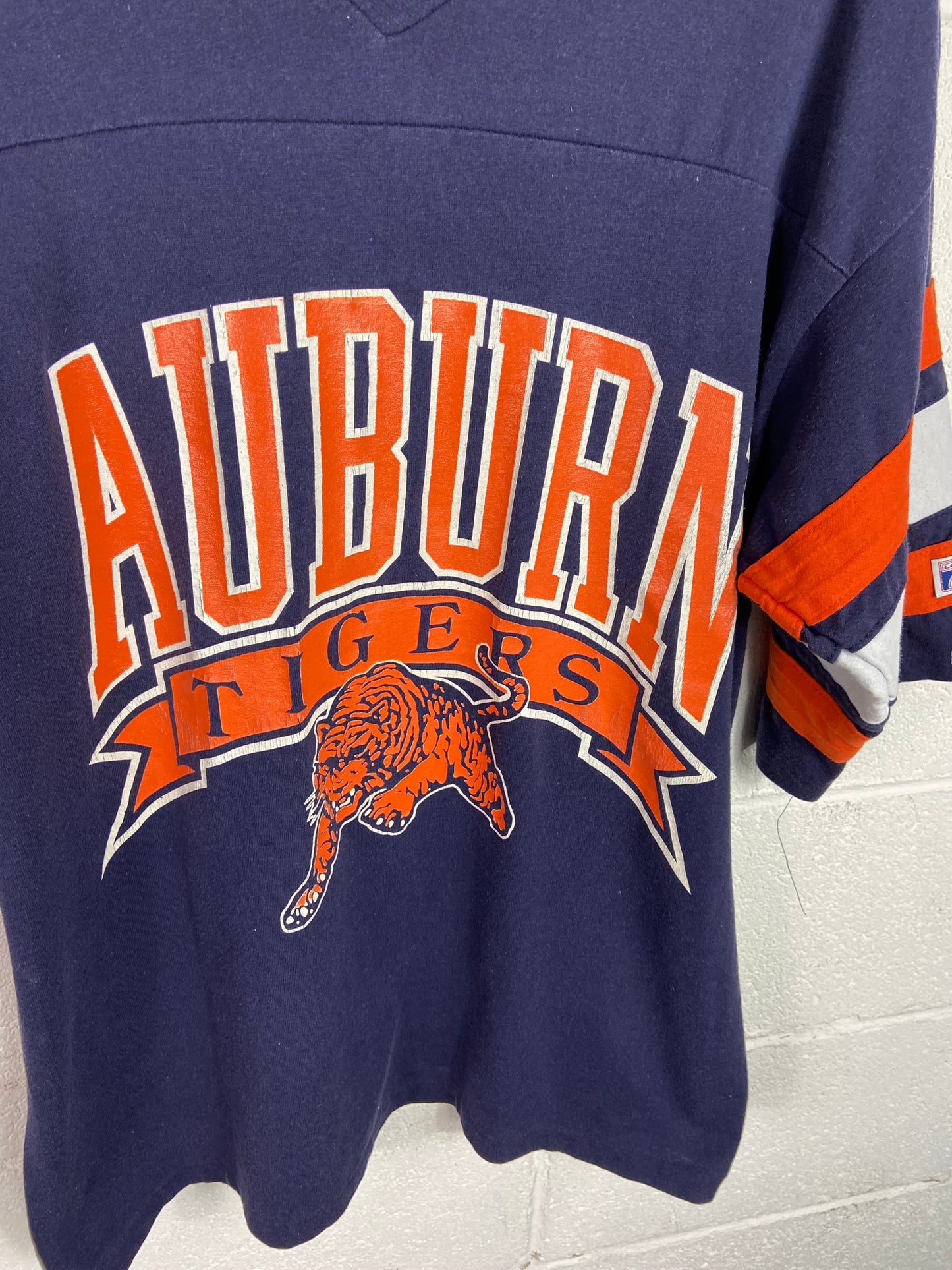 VTG 80s Auburn Tigers Graphic Jersey Style Tee Sz Med