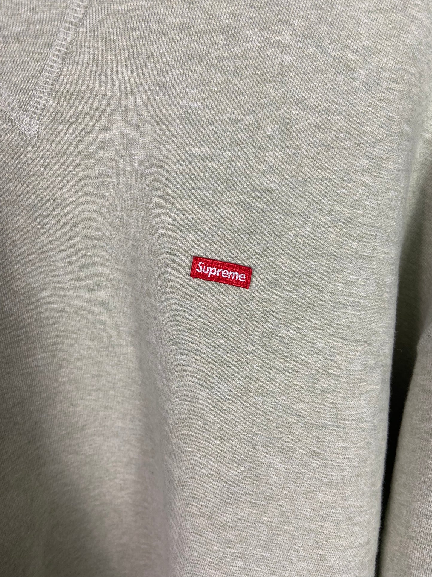 Preowned Supreme Grey Mini Box Logo Sweater Sz L