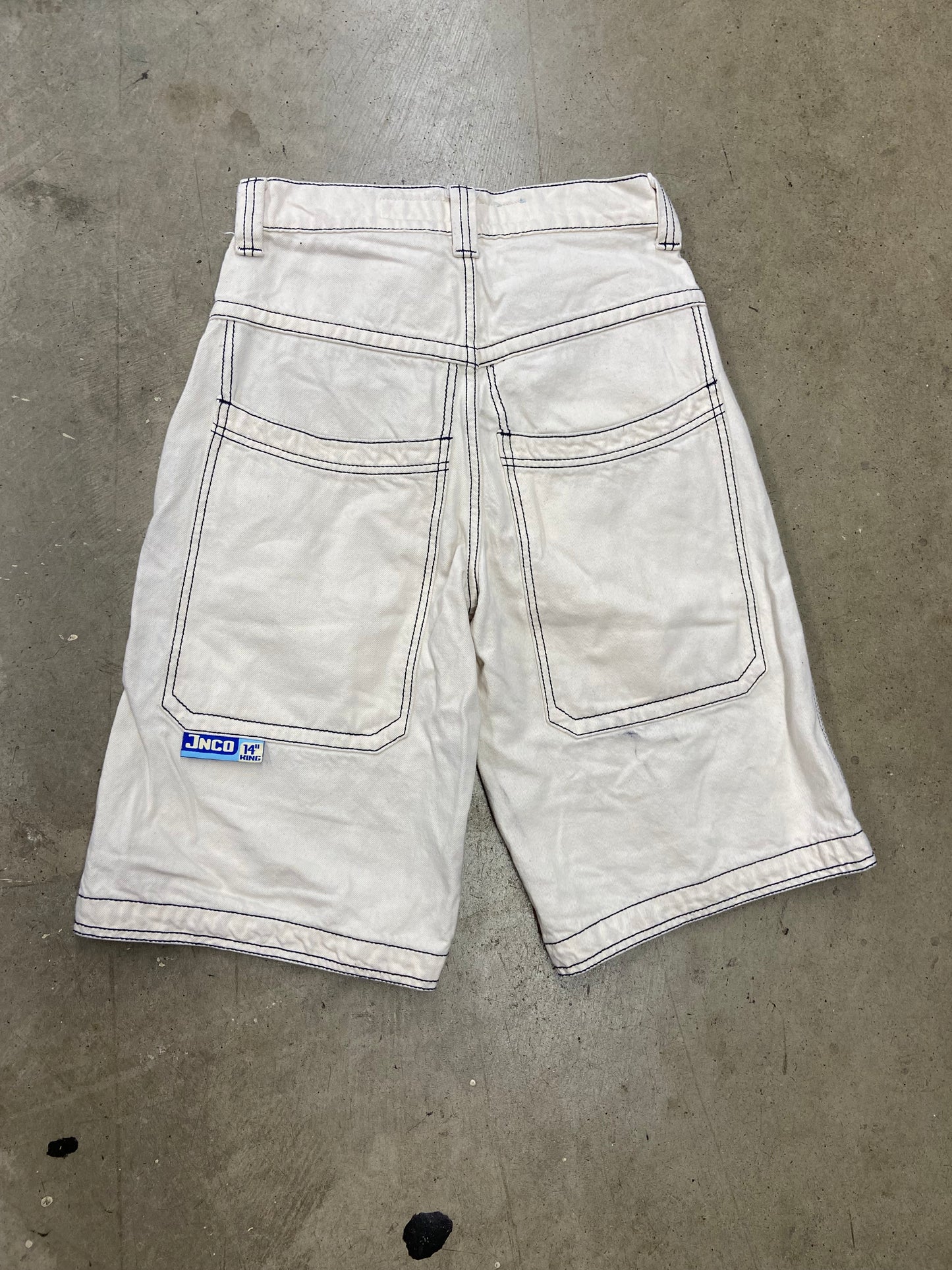 Y2K JNCO Cream Denim Baggy Shorts Sz 28