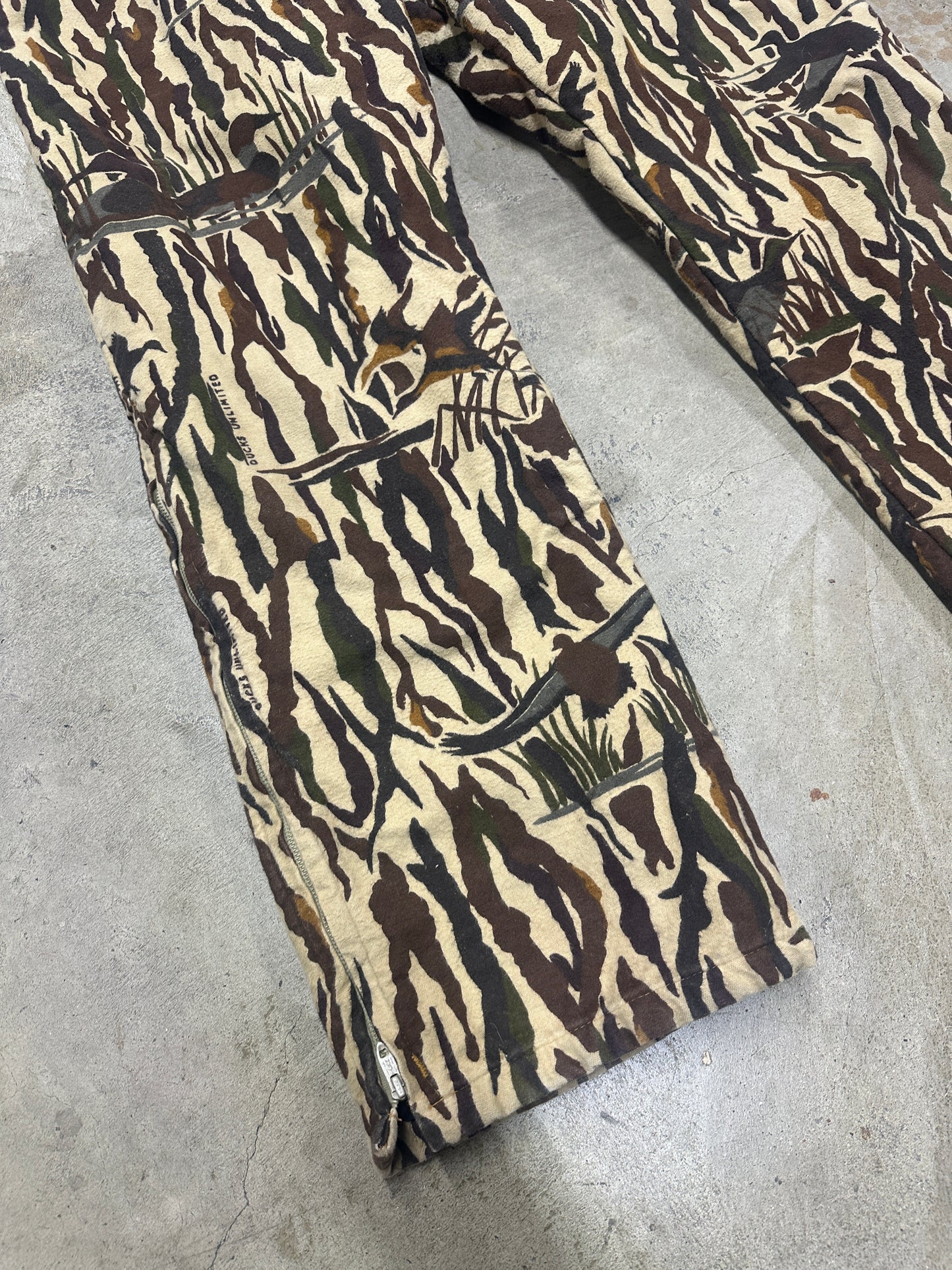 VTG Duck Unlimited Camouflage Overalls Sz 44x32