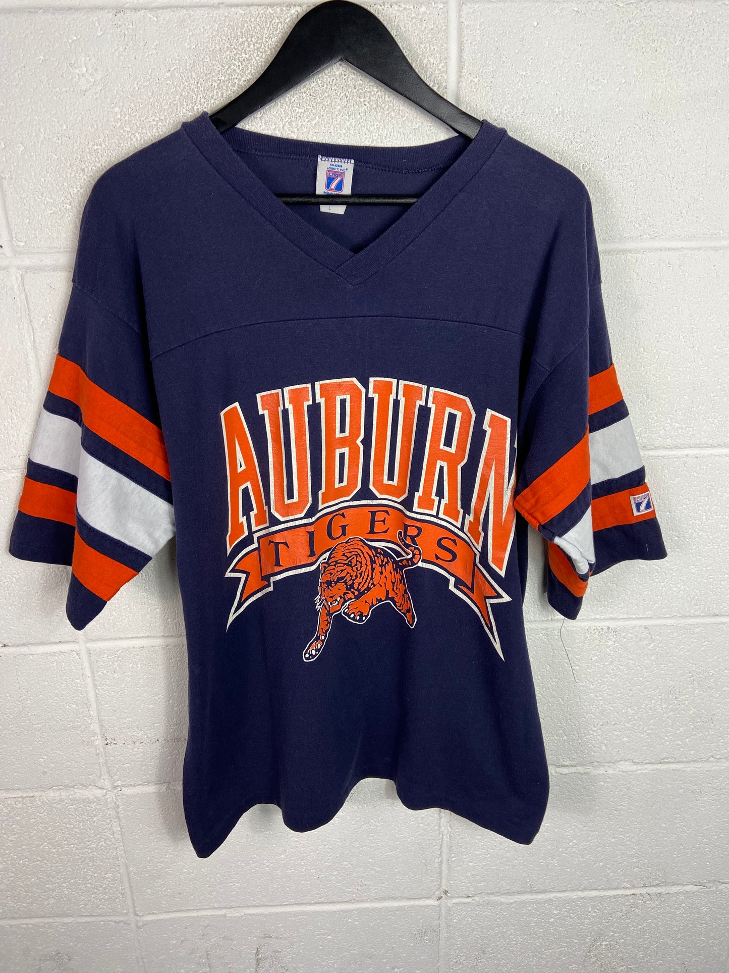 VTG 80s Auburn Tigers Graphic Jersey Style Tee Sz Med