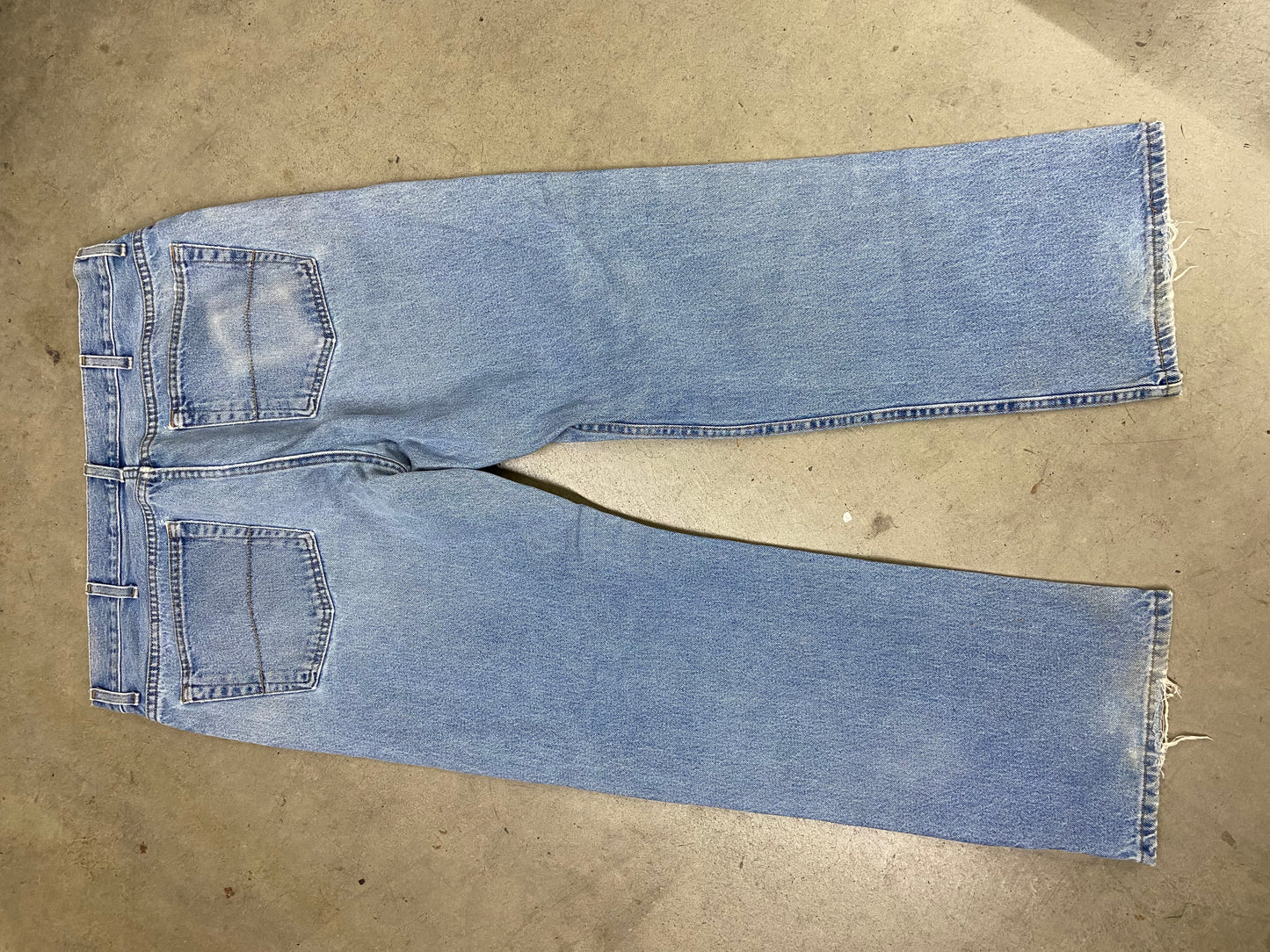 VTG Faded Lightwash Denim Jeans Sz 38x32