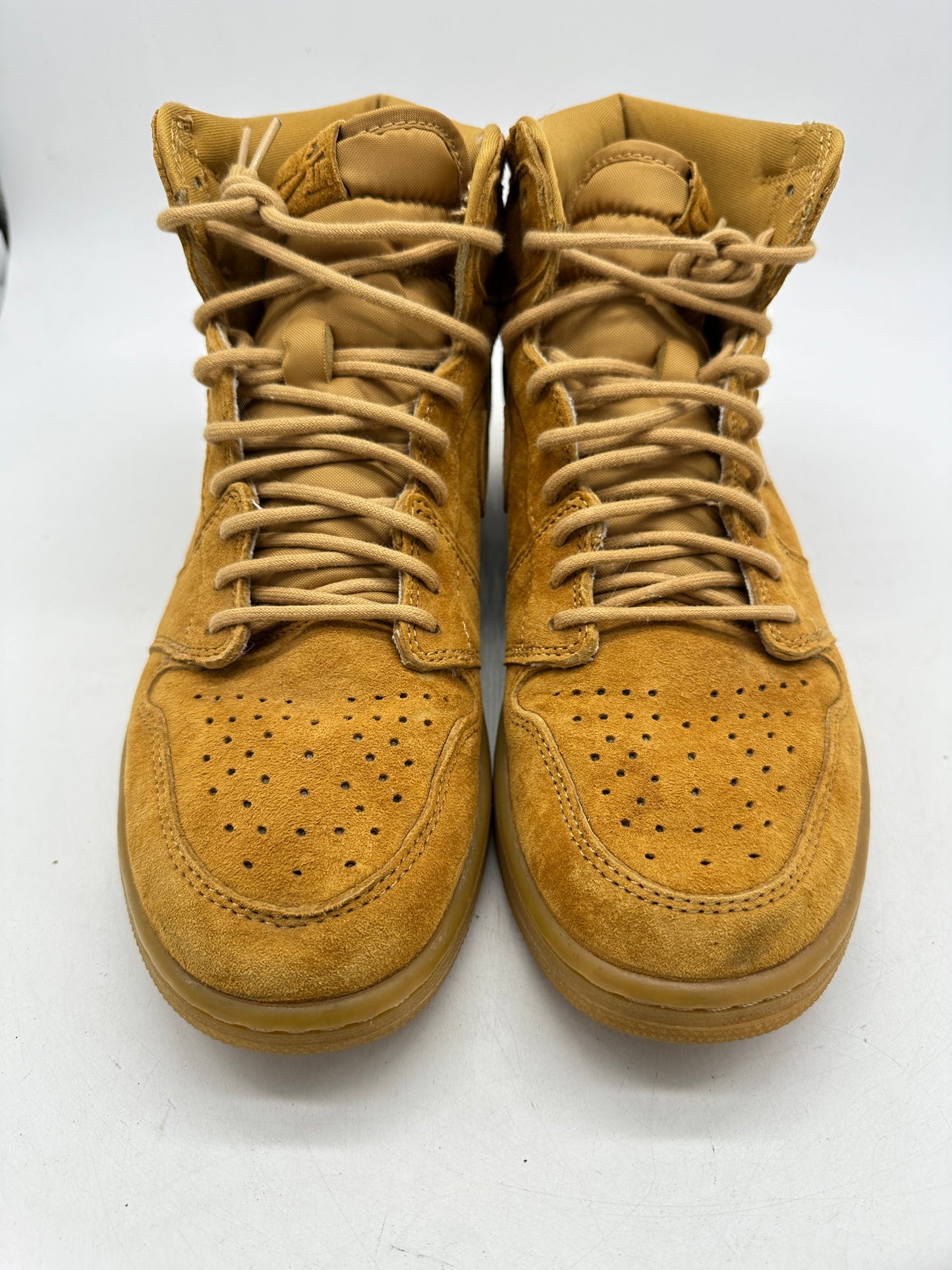 Preowned Air Jordan 1 Retro High OG 'Wheat' Sz 10.5M/12W 555088-710