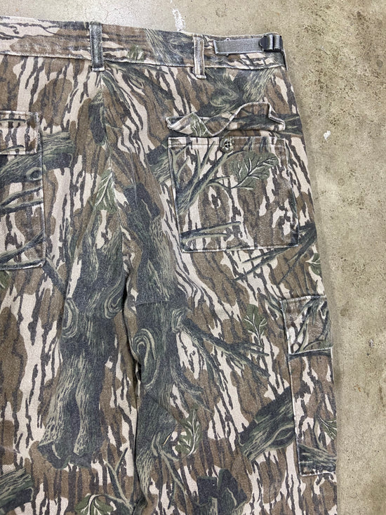 VTG Camo Mossy Oak Bark Cargo Sz 34x30