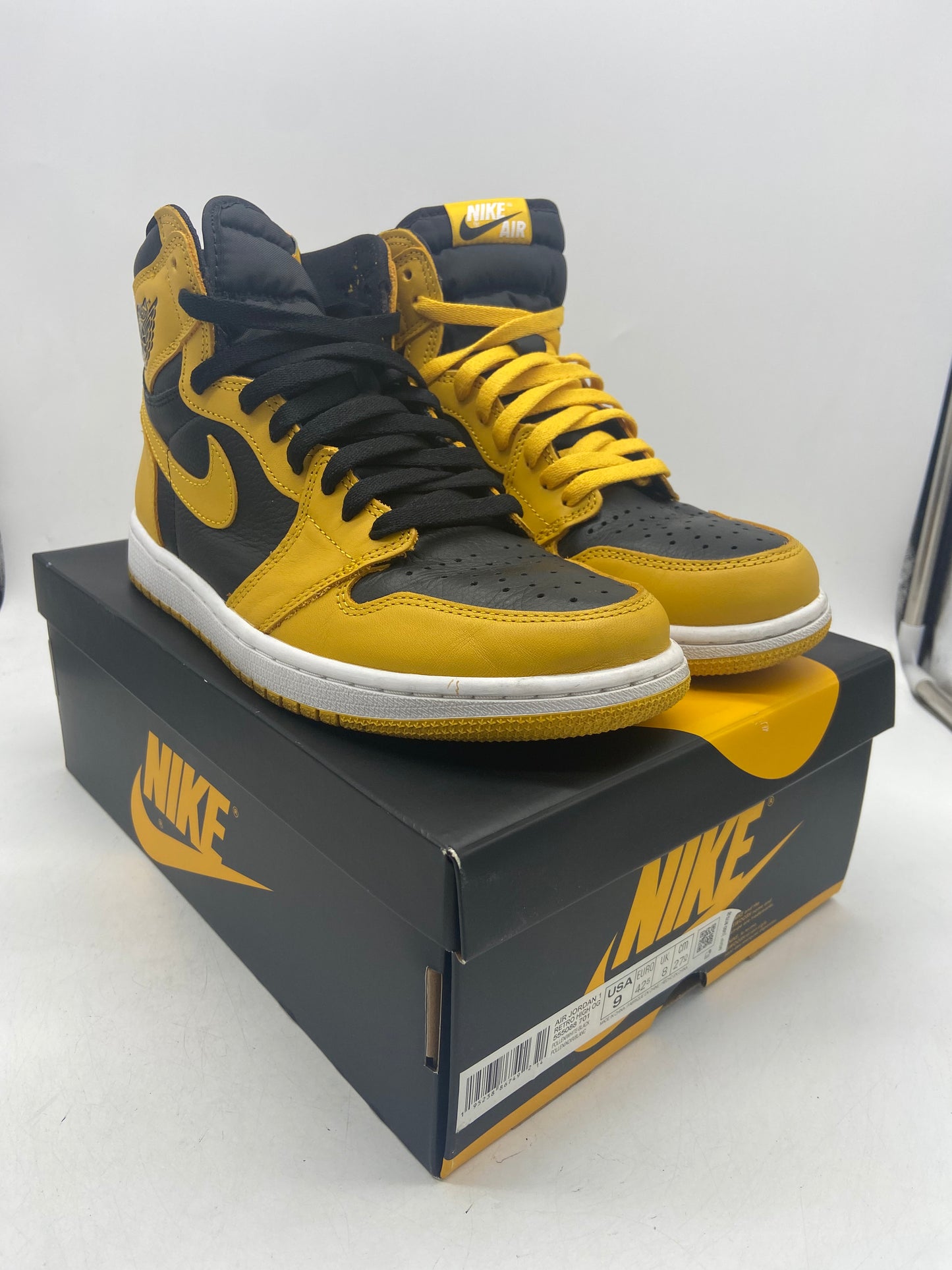 Preowned Air Jordan 1 High Pollen Sz 9M/10.5W 555088-701