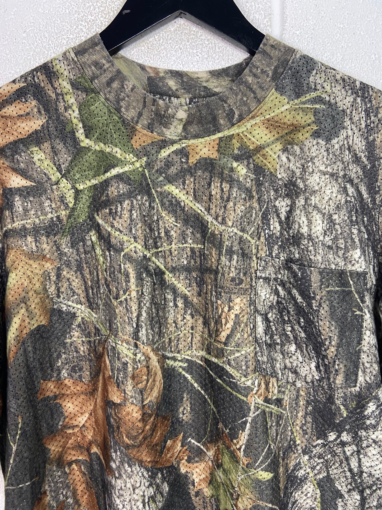 VTG Camo Red Head Mossy Oak Mesh Tee Sz M/L