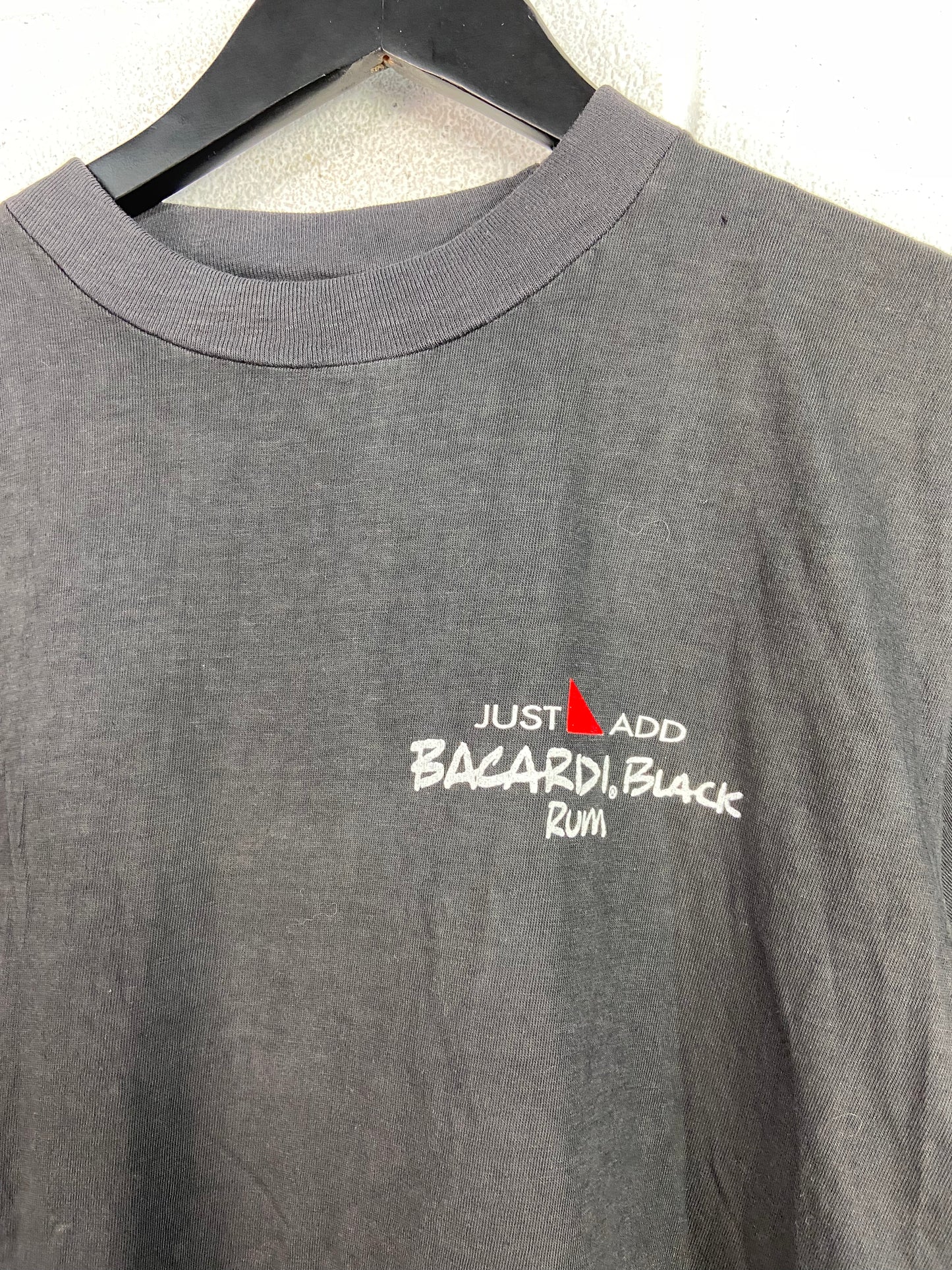 VTG Hair Raising Bacardi Black Rum Tee Sz M