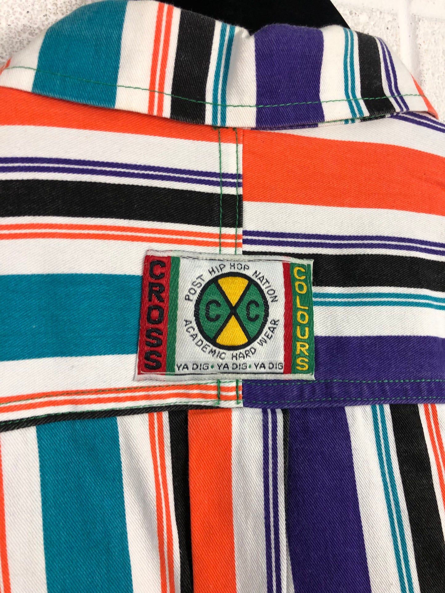 VTG Cross Colors Multi Color S/S Button Up Sz M