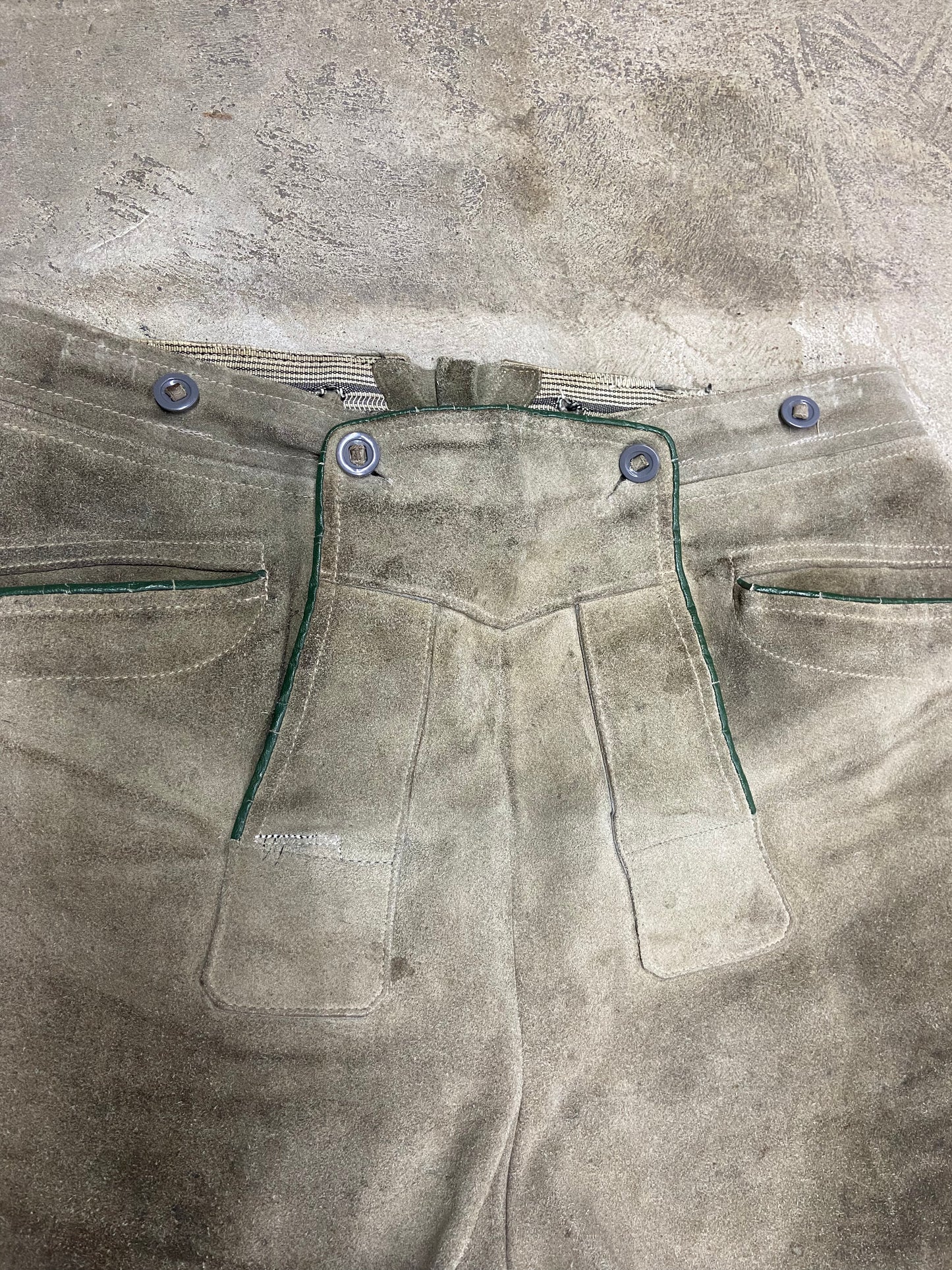 VTG German 50's Lederhosen Shorts Sz 32