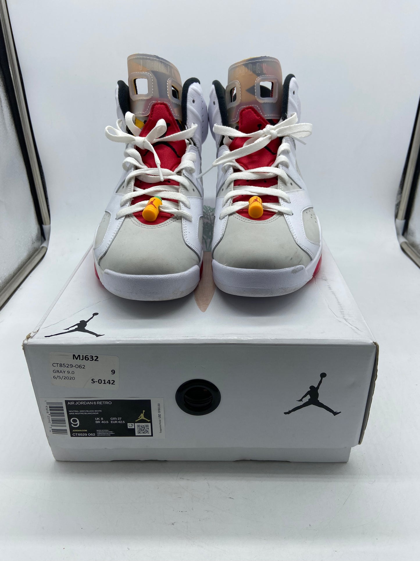 Preowned Jordan 6 Retro Hare Sz 9M/10.5W CT8529-062