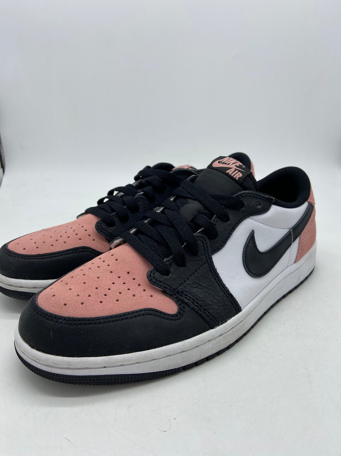 Preowned Jordan 1 Low OG Bleached Coral Sz 10M/11.5W