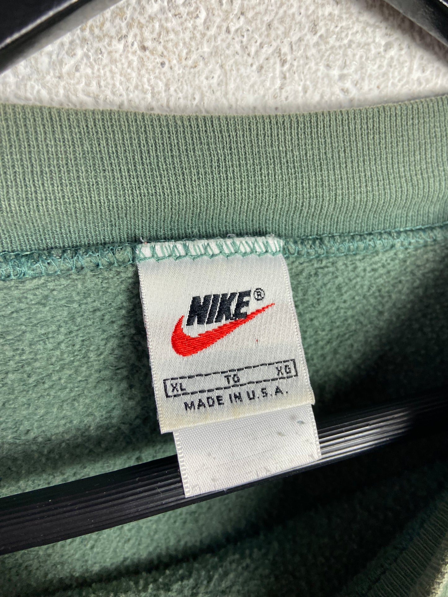 VTG Faded Green Nike Crewneck Sz XL