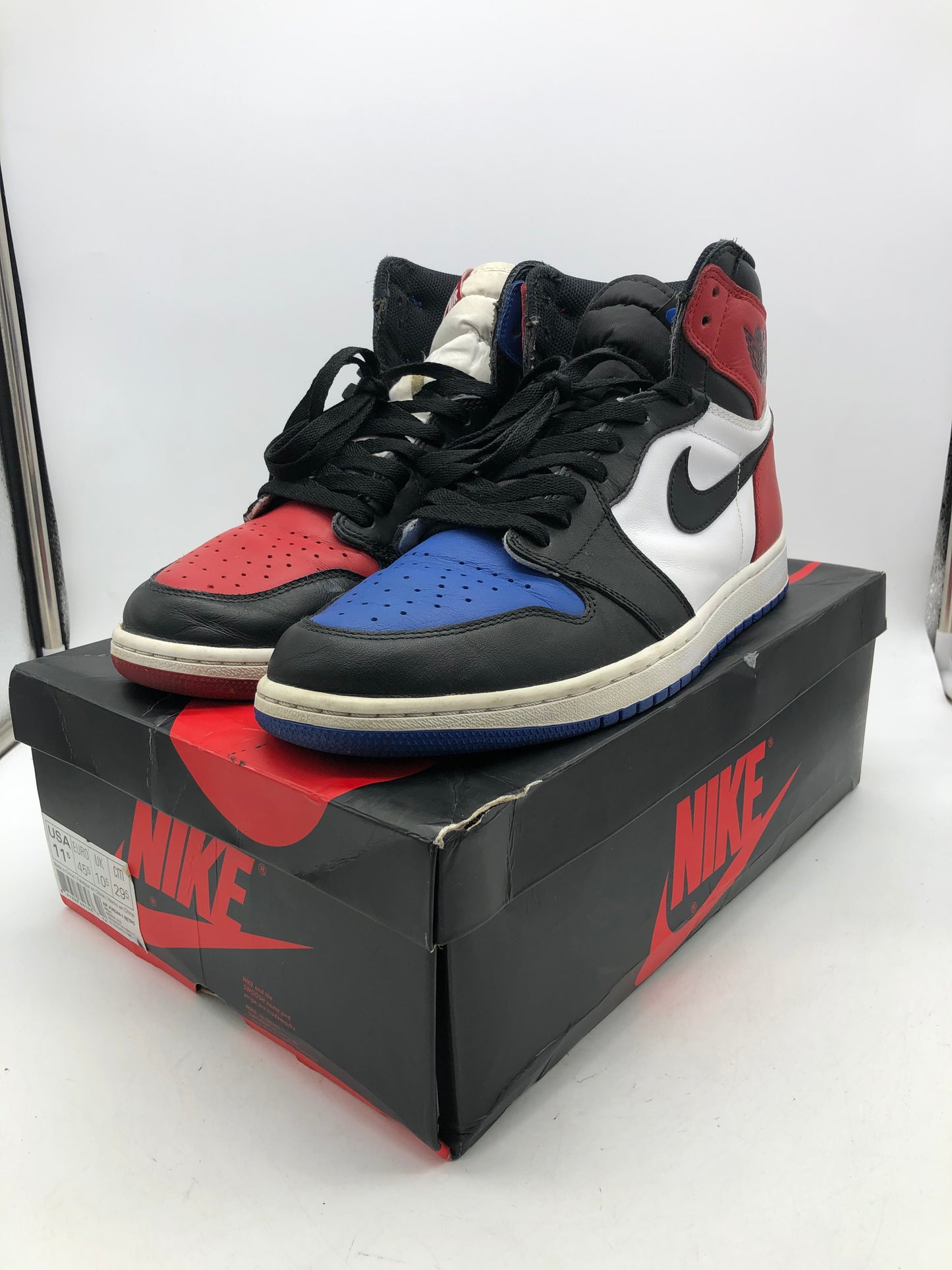 Used Air Jordan 1 "Top 3"555088-026 Sz 11.5