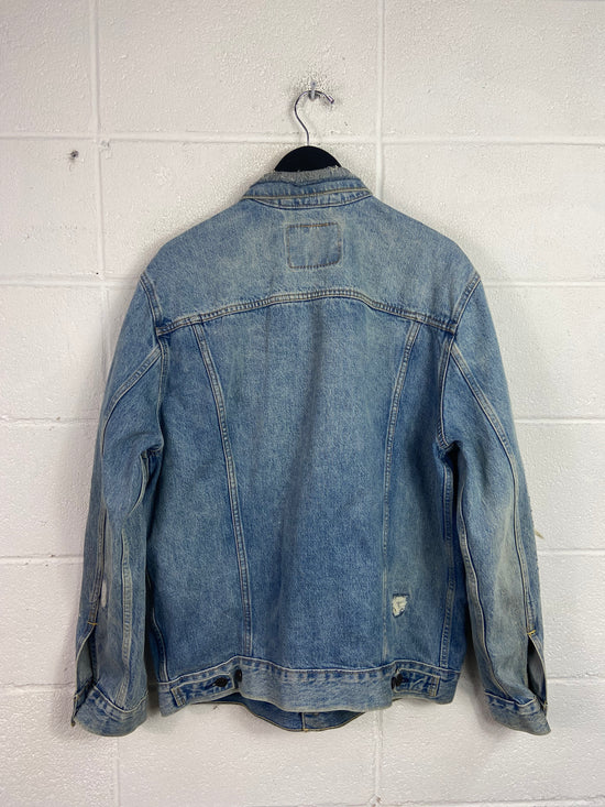 Distressed and Repaired Levi’s Denim Jacket Sz XL