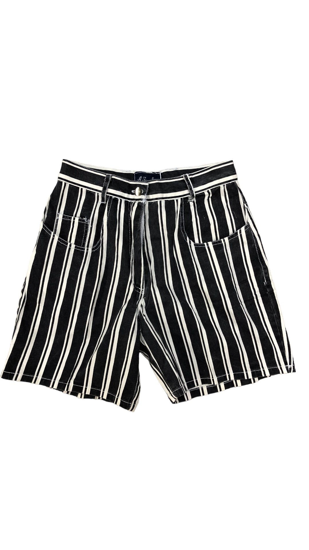 VTG A Fine Line Stripe Shorts Sz 28x6