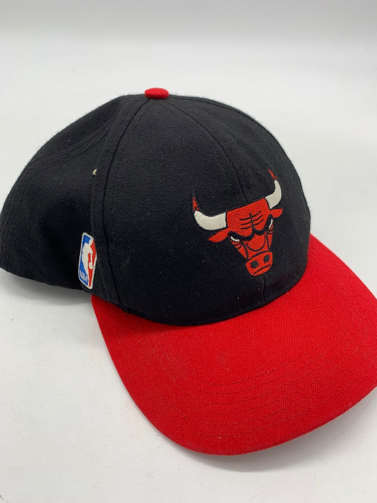 VTG Chicago Bulls Nike Velcroback Hat